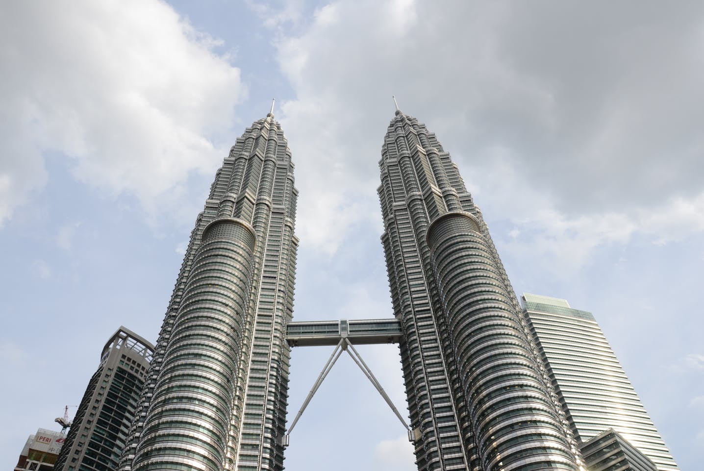 petronas twin towers kuala lumpur malaysia.